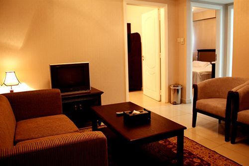 Liwa Apartments Абу Даби Екстериор снимка